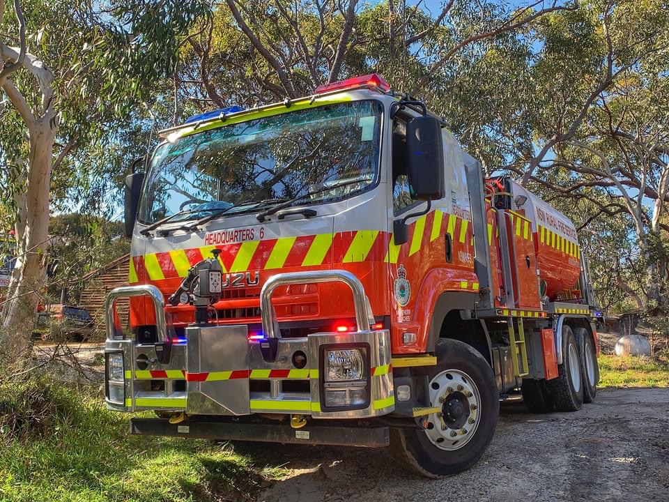 Photo of Warringah Headquarters 6 - Category 6 Heavy Bushfire Tanker