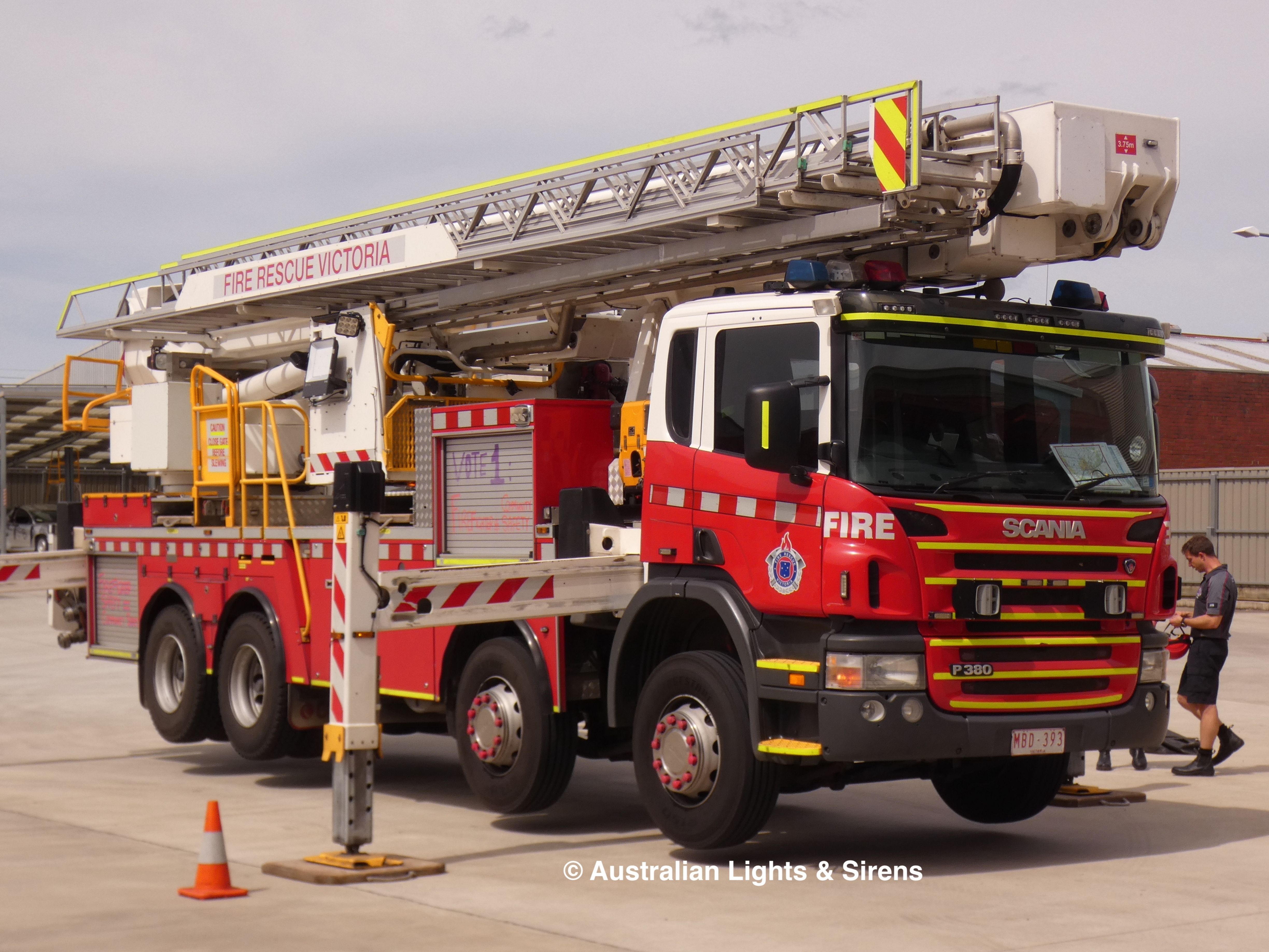 Photo of Ladder Platform 87 - Ladder Platform