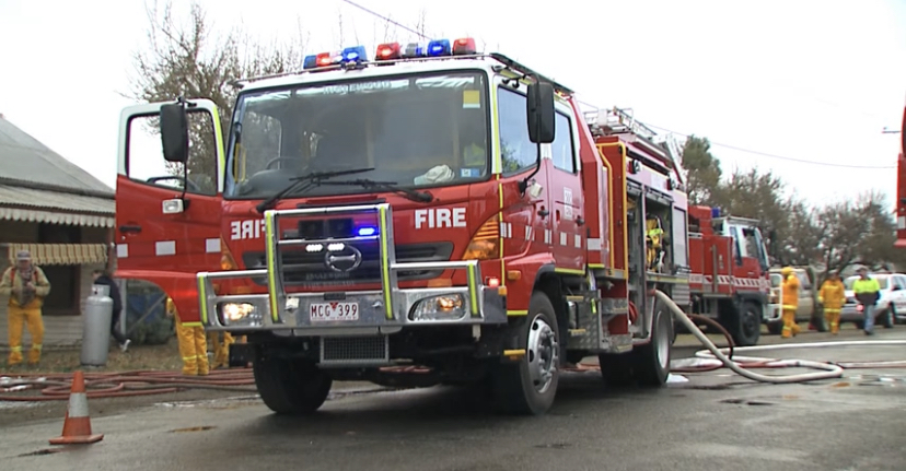 Photo of Inglewood Pumper Tanker - Medium Pumper Tanker