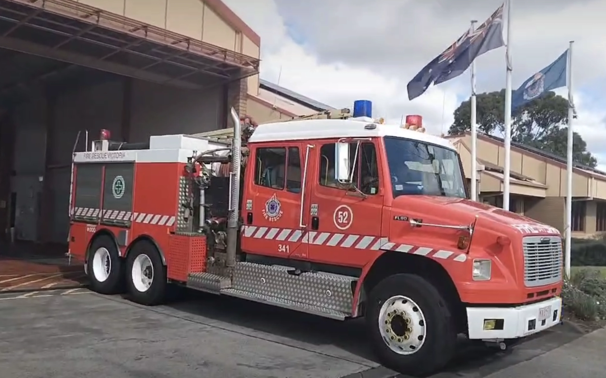 Photo of Reserve Pumper Tanker - Mk4 Pumper Tanker