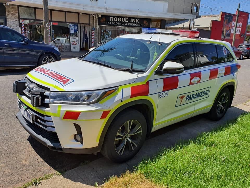 Photo of PARA Single Response 6504 - Paramedic Single Response Unit