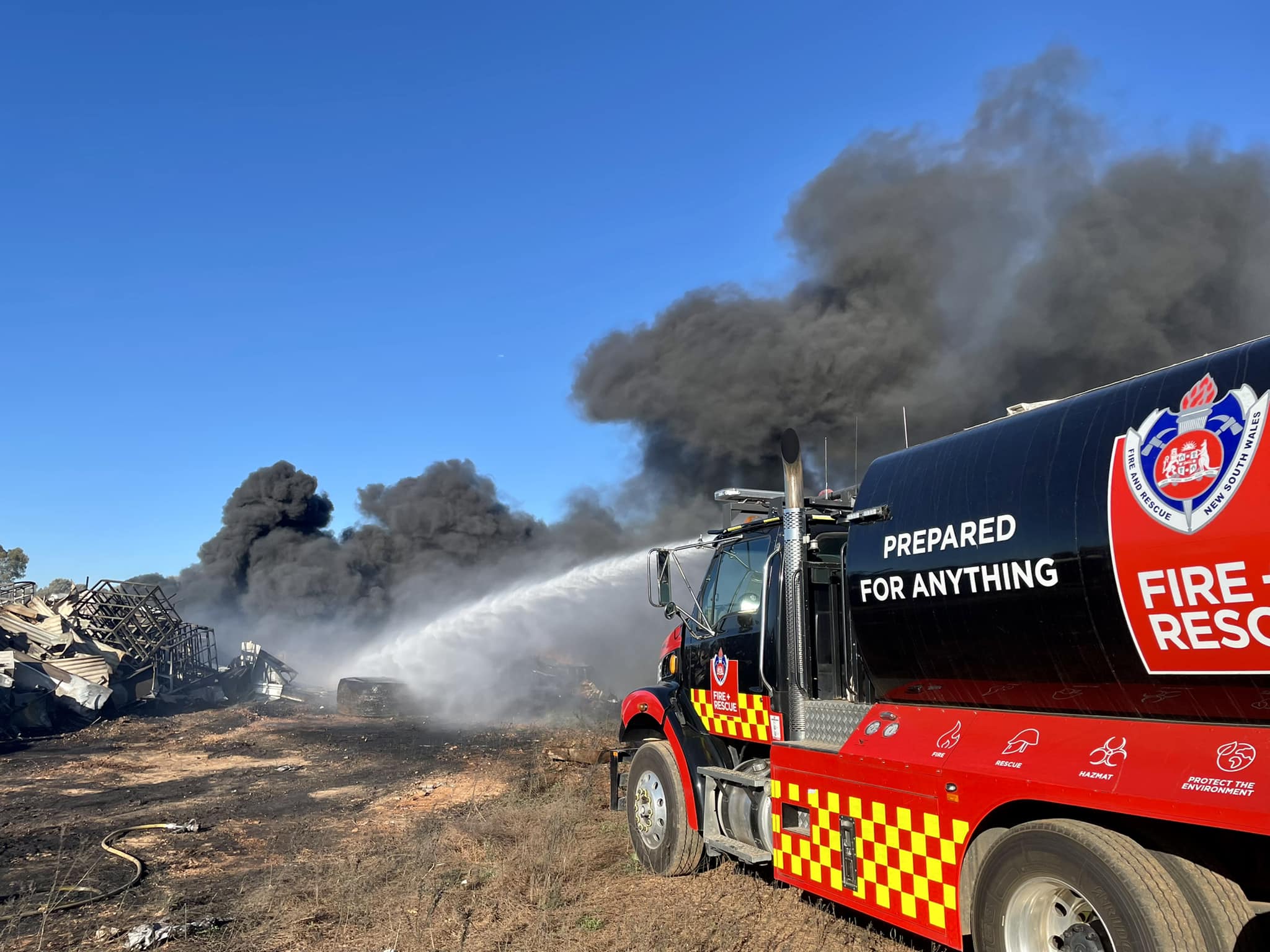 Photo of Bulk Water Tanker 280 - Bulk Water Tanker