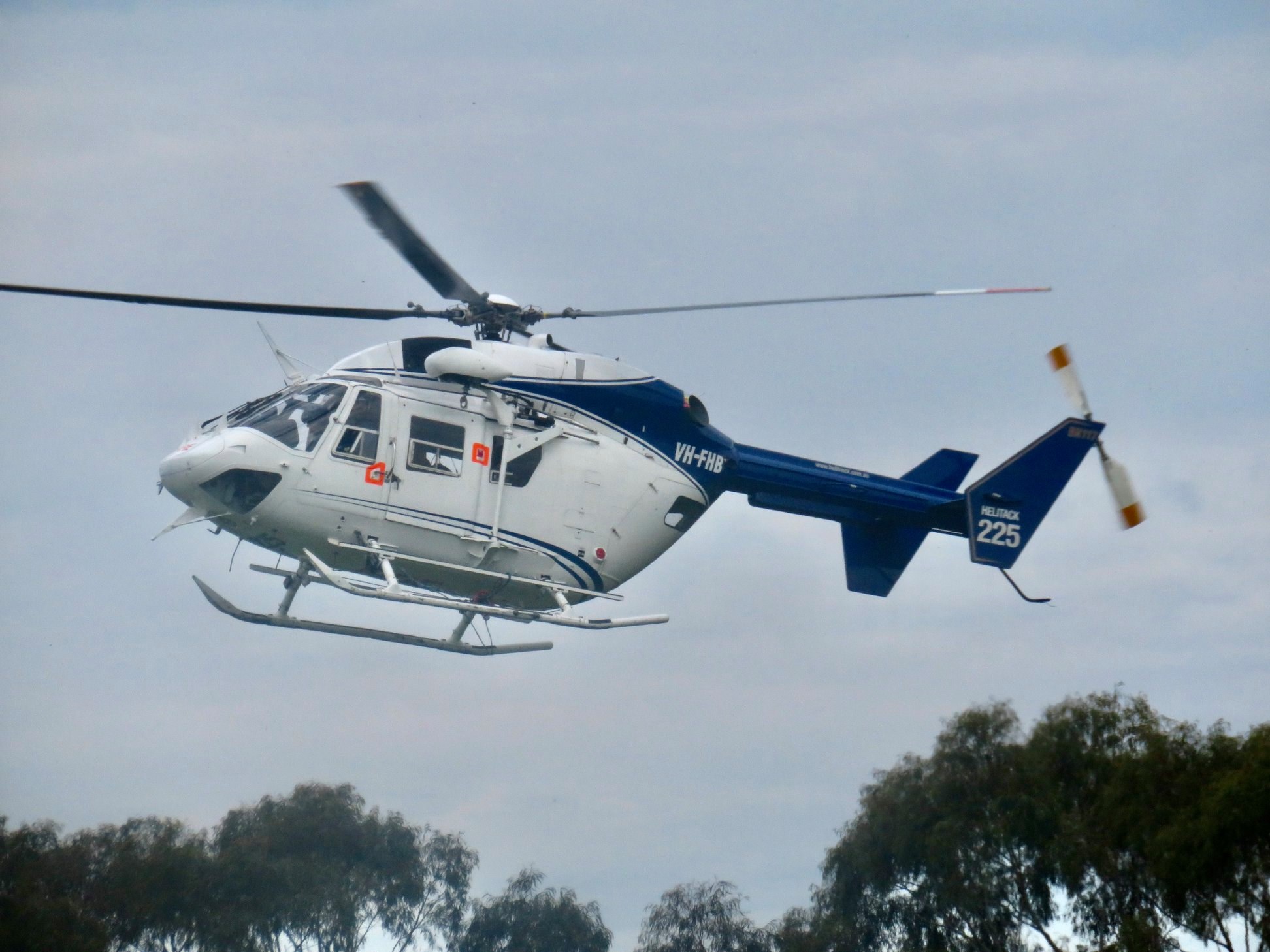 Photo of Helitack 225 - Helitack