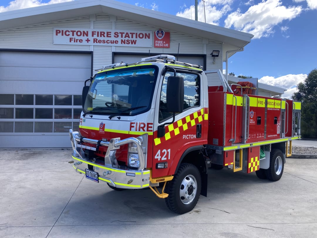 Photo of Light Tanker 421 - Rapid Intervention Vehicle