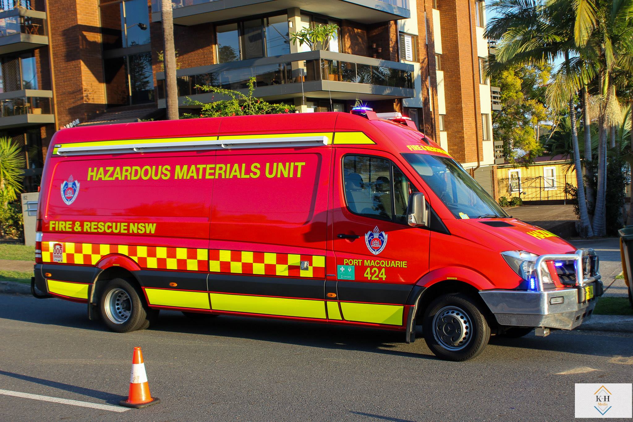 Photo of HAZMAT 424 - HazMat Van