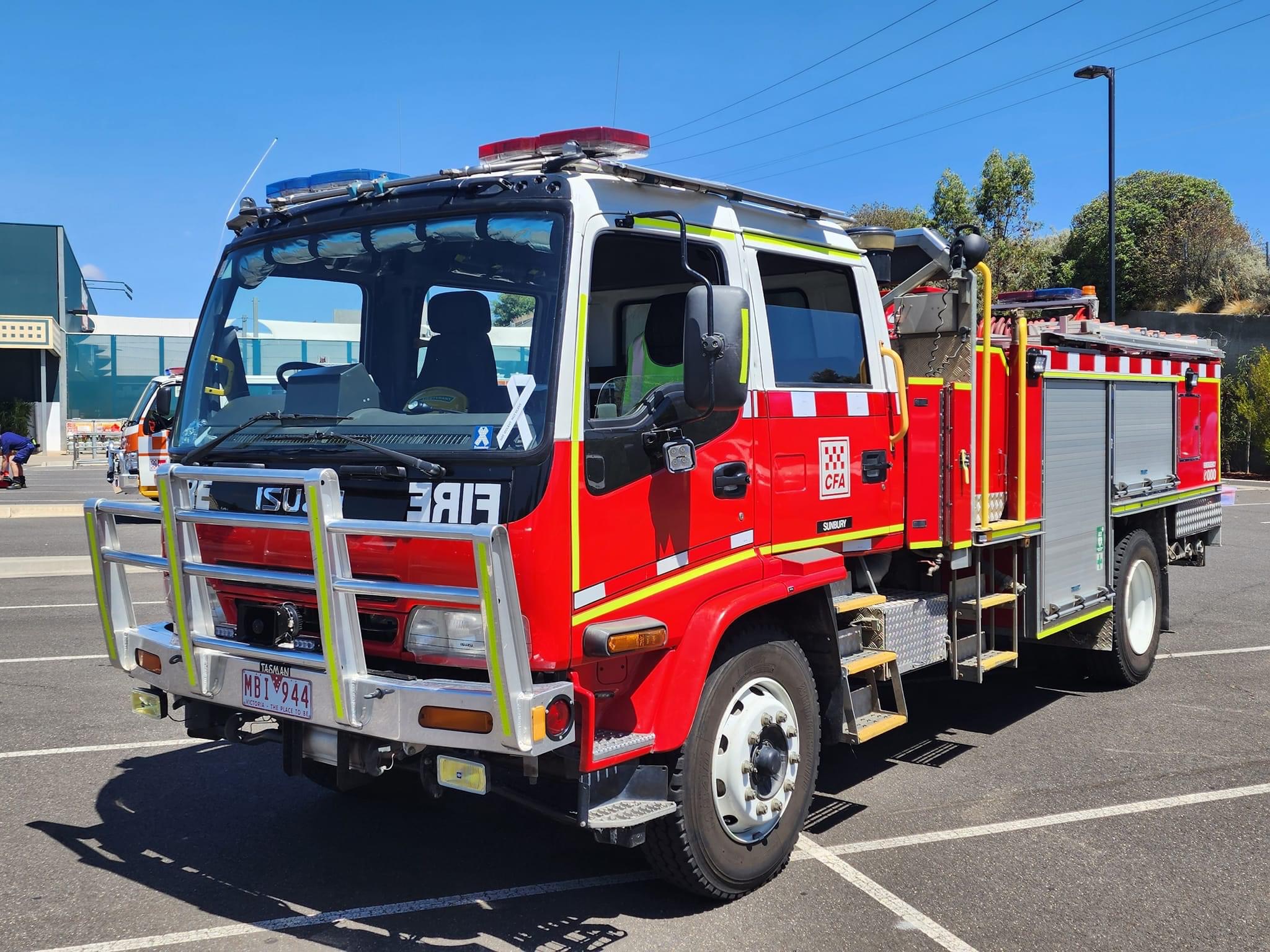 Photo of Sunbury Pumper Tanker - 2.2D Pumper Tanker